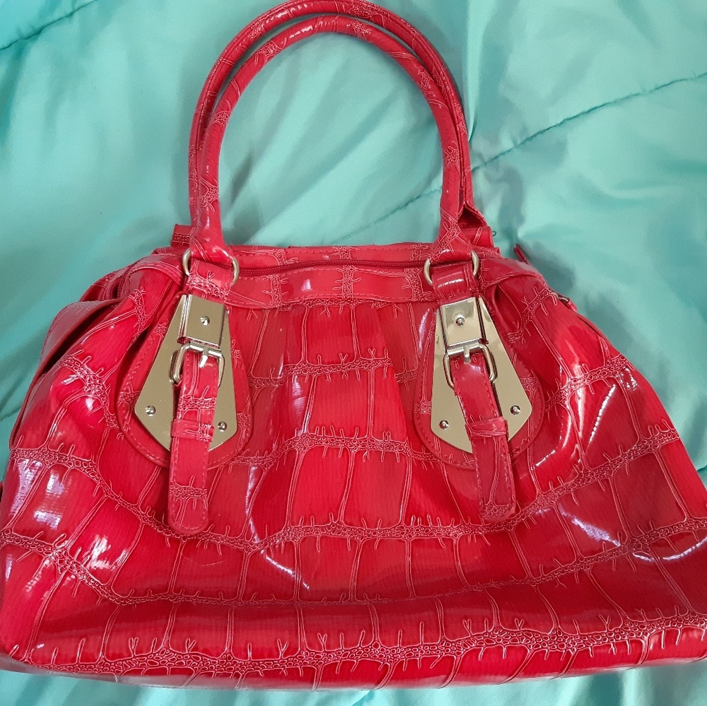 Hot pink imitation gator skin chateau